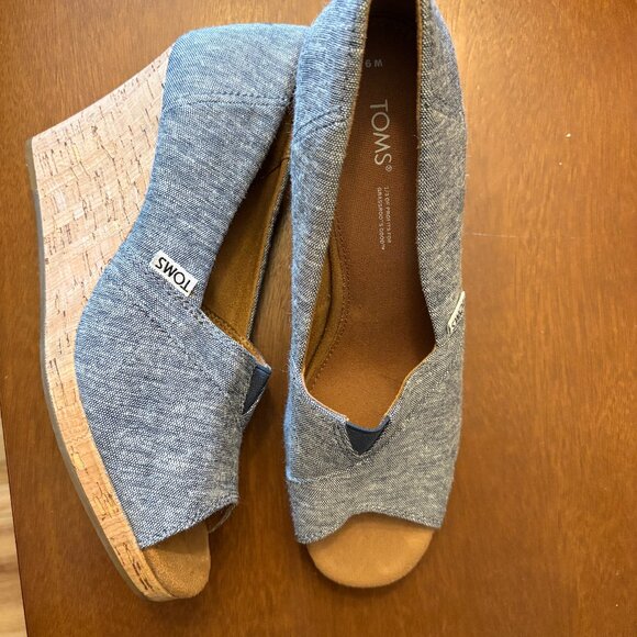 Tom's Denim Wedge Heels - Picture 1 of 3